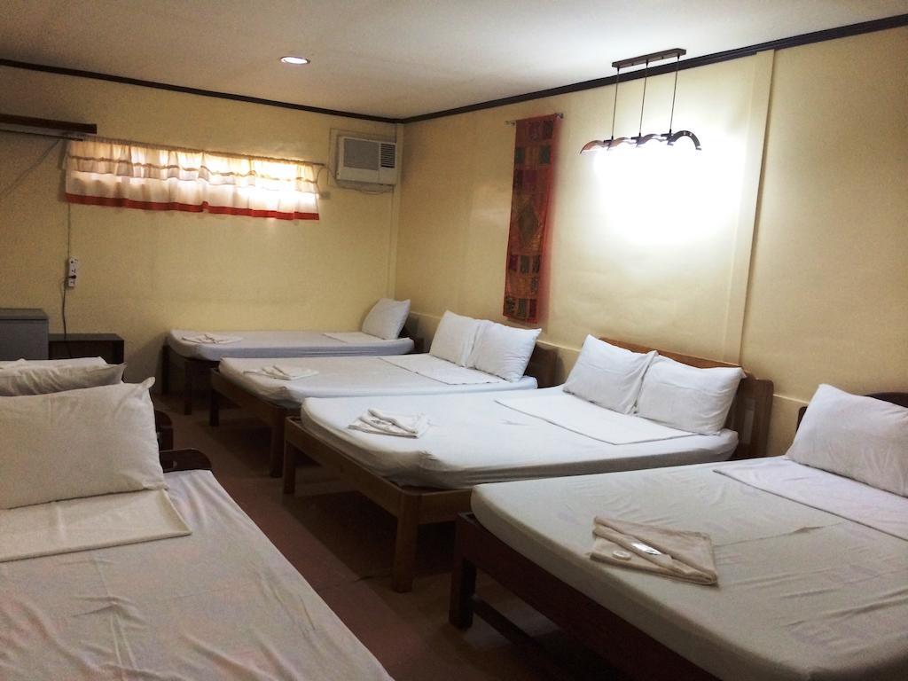 Bed and Breakfast Ysabelle Mansion Puerto Princesa Zewnętrze zdjęcie