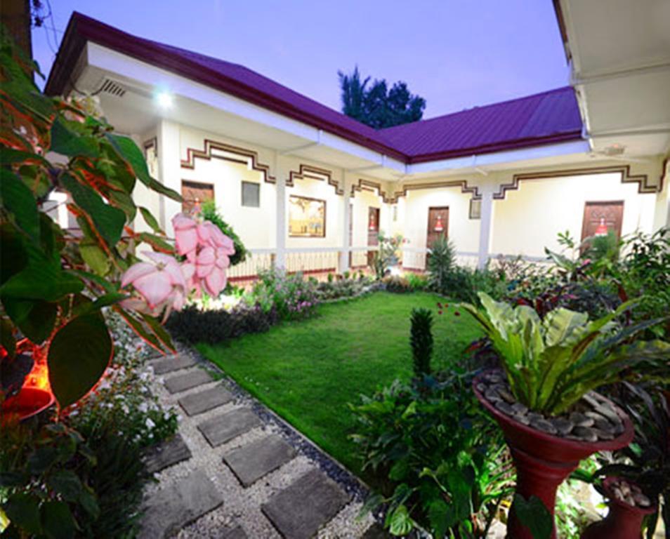 Bed and Breakfast Ysabelle Mansion Puerto Princesa Zewnętrze zdjęcie