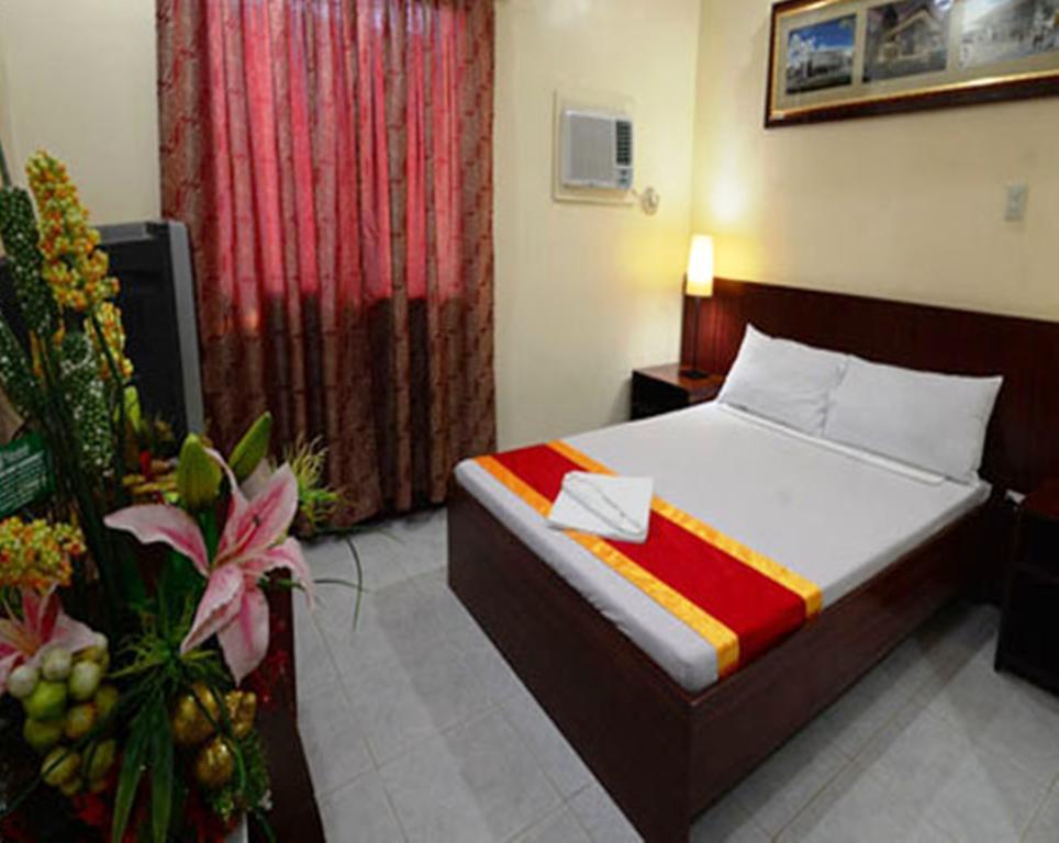Bed and Breakfast Ysabelle Mansion Puerto Princesa Pokój zdjęcie